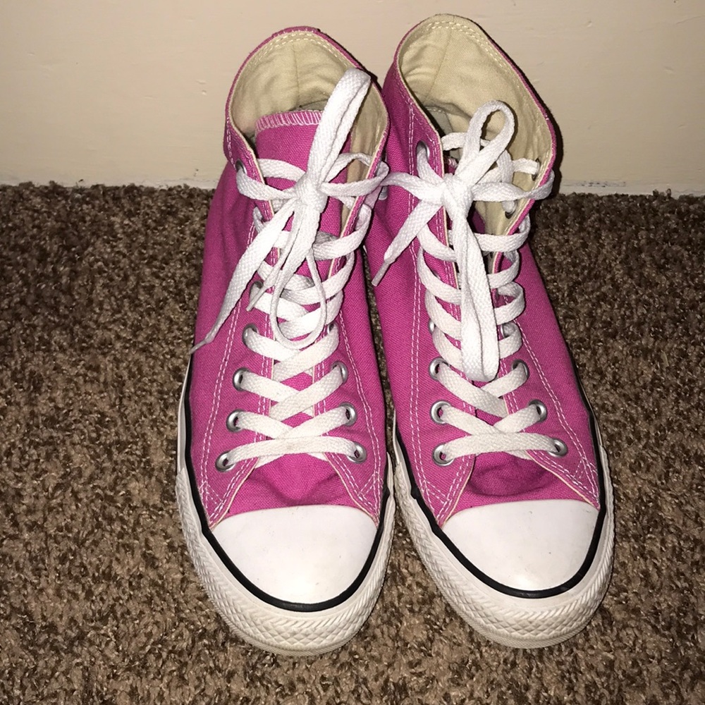 Pink hi top converse